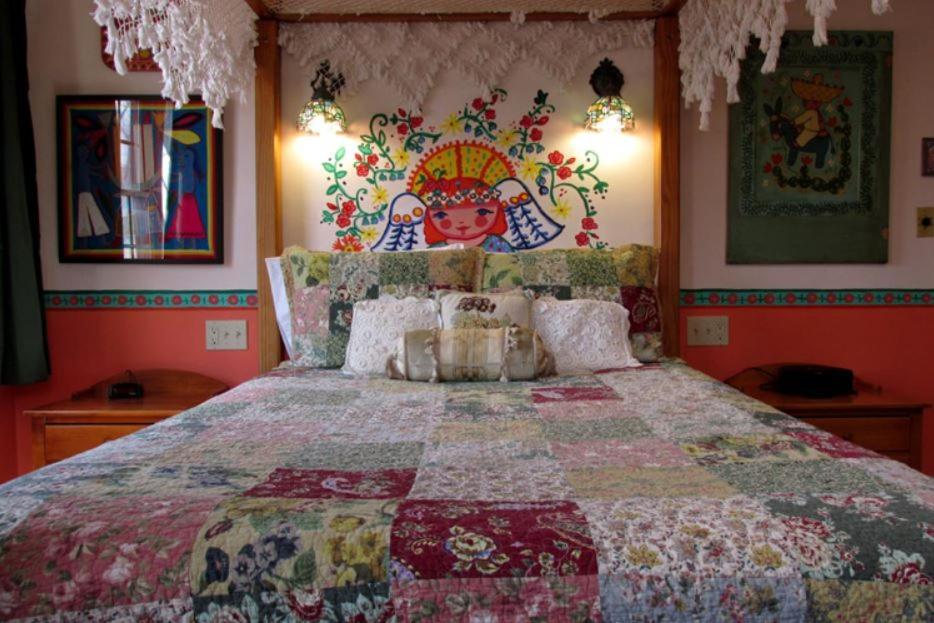 La Dona Luz Inn An Historic B&B Taos Eksteriør billede